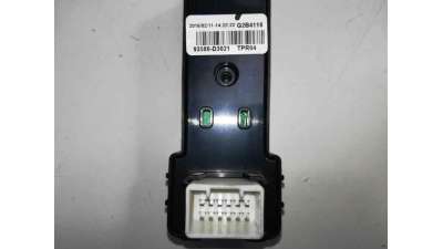 MANDO ELEVALUNAS TRASERO DERECHO HYUNDAI TUCSON  - M.767940 / 93580D3021