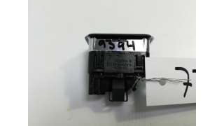 MANDO ELEVALUNAS TRASERO IZQUIERDO MERCEDES CLASE CLA  - M.770095 / A2049058102