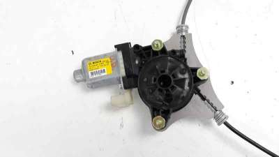 ELEVALUNAS DELANTERO DERECHO KIA STONIC  - M.771634 / 82402H8000