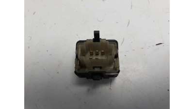 MANDO ELEVALUNAS TRASERO IZQUIERDO VOLKSWAGEN VENTO  - M.774002 / 1H0959855C