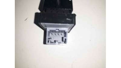 MANDO ELEVALUNAS DELANTERO DERECHO AUDI A6 BERLINA  - M.798450 / 4H0959855A