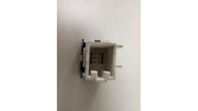 INTERRUPTOR VOLKSWAGEN POLO  - M.809744 / 6R0927117A