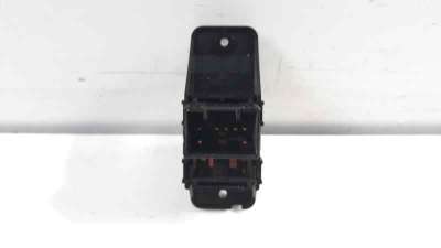 MANDO ELEVALUNAS DELANTERO DERECHO KIA RIO  - M.812648 / 935301W101