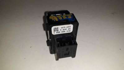 MANDO ELEVALUNAS TRASERO DERECHO AUDI A3 SPORTBACK  - M.814061 / 8V0959855A