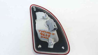 PILOTO TRASERO DERECHO RENAULT TWINGO  - M.843282 / 265503882R