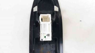 MANDO ELEVALUNAS DELANTERO DERECHO PEUGEOT 2008  - M.880998 / 98242560ZD
