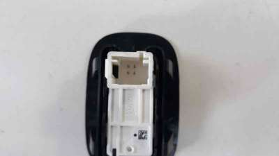 MANDO ELEVALUNAS TRASERO DERECHO PEUGEOT 2008  - M.881000 / 98242552ZD