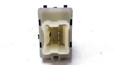 MANDO ELEVALUNAS DELANTERO DERECHO RENAULT CAPTUR  - M.883989 / 254216614R