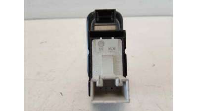 MANDO ELEVALUNAS DELANTERO DERECHO VOLKSWAGEN POLO  - M.895689 / 6C0959855