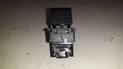 MANDO ELEVALUNAS DELANTERO DERECHO VOLKSWAGEN PASSAT LIM.  - M.899973 / 5G0959855M