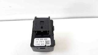 MANDO ELEVALUNAS TRASERO IZQUIERDO AUDI Q8  - M.900734 / 4M0959855