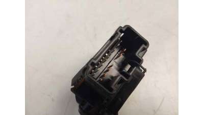 MANDO LIMPIA SUBARU LEGACY BERL./FAMILIAR B12  - M.929204 / MANDO LIMPIA