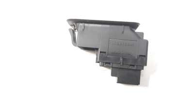 MANDO ELEVALUNAS TRASERO IZQUIERDO VOLKSWAGEN GOLF VII LIM.  - M.954228 / 5G0959855H