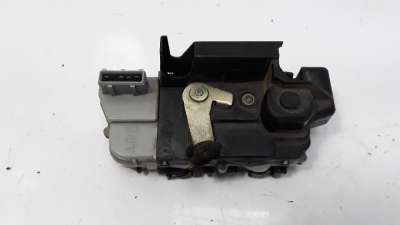 CERRADURA PUERTA TRASERA DERECHA PEUGEOT 307 BREAK / SW  - M.1043915 / 9138A4