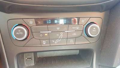 MANDO CLIMATIZADOR FORD FOCUS LIM.  - M.1059131 / F1ET18612AK