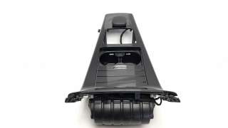 APOYABRAZOS CENTRAL MERCEDES CLA-KLASSE  - M.1071385 / A17768057019051