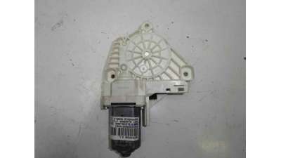 MOTOR ELEVALUNAS TRASERO DERECHO SEAT ALHAMBRA  - M.574401 / 9K0959801B