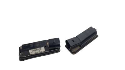 PILOTO MATRICULA SEAT LEON SC  - M.1075305 / 1K8943021C