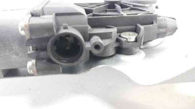 ELEVALUNAS DELANTERO DERECHO HYUNDAI IX35  - M.814307 / 824802Y000