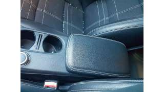 APOYABRAZOS CENTRAL MERCEDES CLASE CLA  - M.766869 / A2466805302