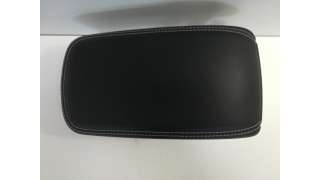 APOYABRAZOS CENTRAL MERCEDES CLASE CLA  - M.766869 / A2466805302