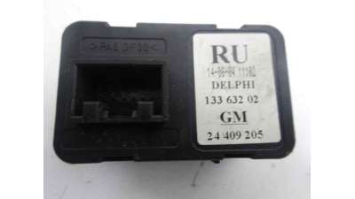 MANDO ELEVALUNAS DELANTERO IZQUIERDO OPEL MERIVA  - M.457495 / 24409205