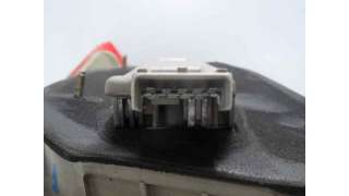 PILOTO TRASERO DERECHO FORD FIESTA BERL./COURIER  - M.518818 / 7070864