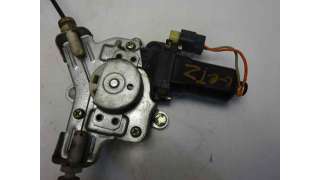 ELEVALUNAS DELANTERO DERECHO HYUNDAI GETZ  - M.476692 / 824041C010