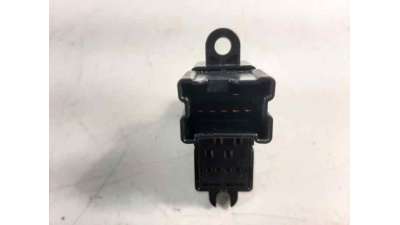 MANDO ELEVALUNAS TRASERO DERECHO NISSAN QASHQAI  - M.861047 / 5411BR00A