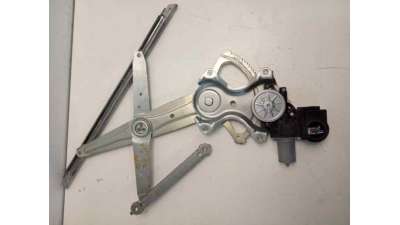 ELEVALUNAS TRASERO DERECHO TOYOTA LEXUS CT  - M.823115 / ELEVALUNAS TRASERO DERECHO