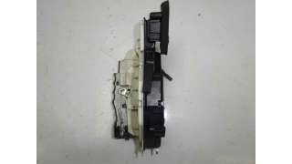 CERRADURA PUERTA DELANTERA DERECHA VOLKSWAGEN GOLF VI  - M.697376 / 5K1837016B