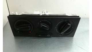 MANDO CALEFACCION / AIRE ACONDICIONADO VOLKSWAGEN POLO BERLINA DE 1994 - D.261295 / 90151121