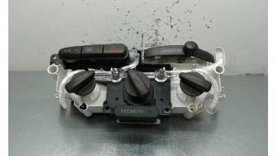 MANDO CALEFACCION / AIRE ACONDICIONADO TOYOTA YARIS DE 1999 - D.265583 / 758277