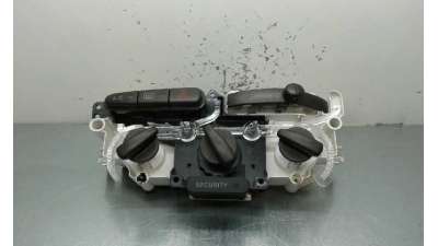 MANDO CALEFACCION / AIRE ACONDICIONADO TOYOTA YARIS DE 1999 - D.265613 / 758277