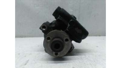 BOMBA DIRECCION RENAULT LAGUNA 2.0 (113 CV) DE 1994 - D.624779 / 7700823735F