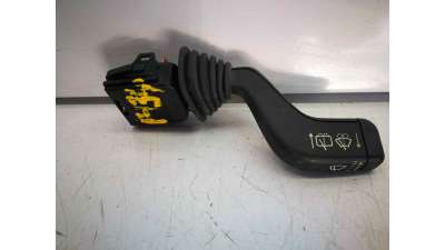 MANDO LIMPIA OPEL CORSA B 1.7 D (57 CV) DE 1993 - D.660609 / 90124931