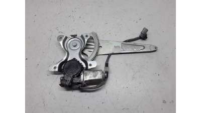 ELEVALUNAS TRASERO DERECHO TOYOTA LAND CRUISER 4.2 24V Turbodiesel (204 CV) DE 2001 - D.674378