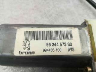 ELEVALUNAS DELANTERO IZQUIERDO PEUGEOT 307 2.0 HDi (90 CV) DE 2002 - D.704037 / 9634457380