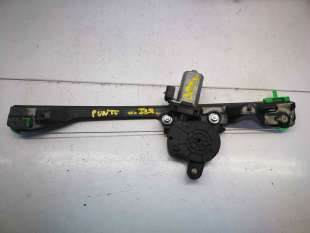 ELEVALUNAS DELANTERO IZQUIERDO FIAT PUNTO BERLINA 1.2 (60 CV) DE 2003 - D.709636