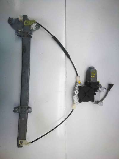 ELEVALUNAS DELANTERO IZQUIERDO NISSAN ALMERA 1.5 16V (98 CV) DE 2000 - D.814040