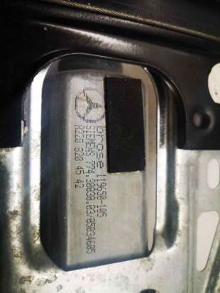 ELEVALUNAS DELANTERO DERECHO MERCEDES CLASE C  BERLINA 2.2 CDI (116 CV) DE 2000 - D.860221 2