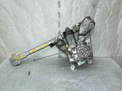 ELEVALUNAS TRASERO DERECHO AUDI 100 AVANT 2.5 TDI (116 CV) DE 1995 - D.928945 / SIN REF.