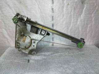 ELEVALUNAS TRASERO DERECHO AUDI 100 AVANT 2.5 TDI (116 CV) DE 1995 - D.928945 / SIN REF.