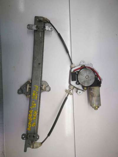 ELEVALUNAS DELANTERO DERECHO NISSAN ALMERA 1.6 (90 CV) DE 1998 - D.972634 / 807200M017