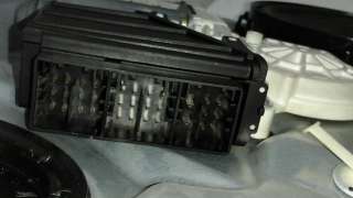 ELEVALUNAS DELANTERO IZQUIERDO SEAT IBIZA 1.9 SDI (64 CV) DE 2002 - D.1004136 / 6L3837751BF