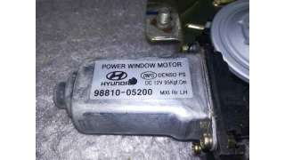 ELEVALUNAS TRASERO IZQUIERDO HYUNDAI ATOS PRIME 1.0 (54 CV) DE 2000 - D.1048130 / 9881005200