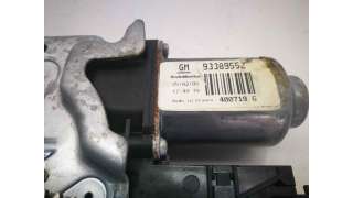 ELEVALUNAS DELANTERO DERECHO OPEL MERIVA 1.7 16V CDTI (75 CV) DE 2003 - D.1075013