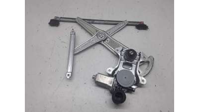 ELEVALUNAS DELANTERO DERECHO TOYOTA YARIS 1.4 Turbodiesel (90 CV) DE 2005 - D.1105017