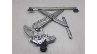 ELEVALUNAS DELANTERO DERECHO TOYOTA YARIS 1.4 Turbodiesel (90 CV) DE 2005 - D.1105017 2
