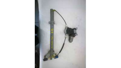 ELEVALUNAS DELANTERO DERECHO NISSAN ALMERA 2.2 16V Turbodiesel (110 CV) DE 2000 - D.1126494